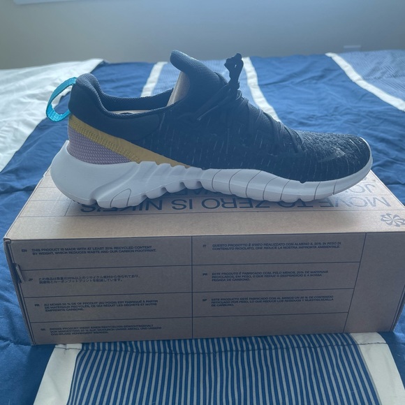 Nike Free Run - Picture 3 of 5